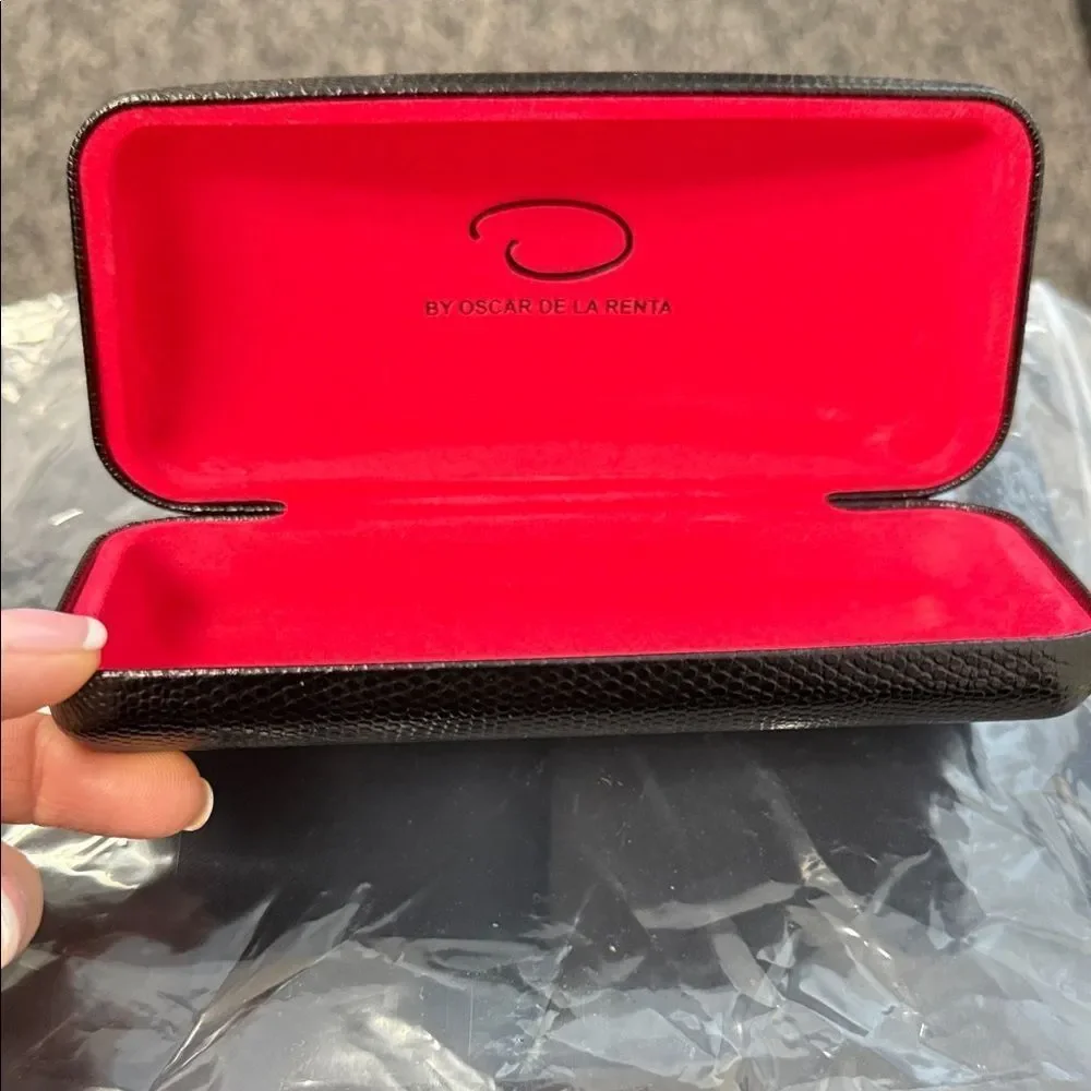 Oscar de la Renta Black Case with Red Interior